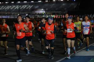 BIB: 201, 2020, 707, 25940, 06412, 599
                            <button type="button" onclick="openModal(11460332)" class="btn btn-primary btn-sm float-right btn-popup" data-toggle="modal" data-target=".modal-high-quality">
                        <i class="fas fa-shopping-cart"></i> Add to Cart
                    </button>
                                            <button type="button" onclick="isThisMe(11460332, true)" class="btn btn-success btn-sm float-right btn-popup btn-isme hidden" data-toggle="tooltip" data-placement="bottom" title="นี่คือรูปของคุณใช่ไหม คลิกที่นี่เพื่อเอาเข้าอัลบั้ม">
                        <i class="fas fa-plus"></i> Add to album
                    </button>
                    <button type="button" onclick="isThisMe(11460332, false)" class="btn btn-warning btn-sm float-right btn-popup btn-isnotme hidden">
                        <i class="fas fa-ban"></i> Remove from album
                    </button>